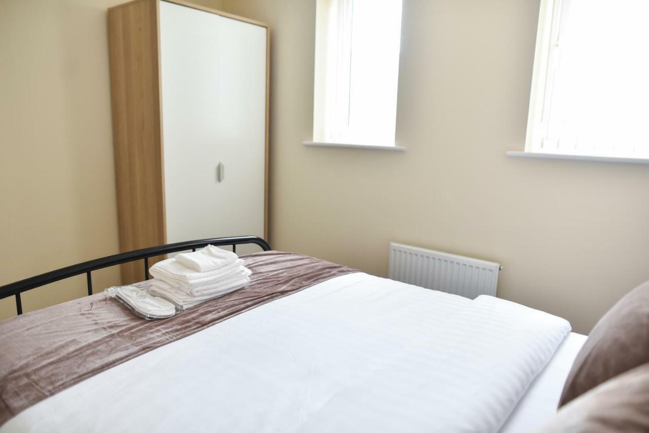 Smartrips Apartments Ковънтри Екстериор снимка