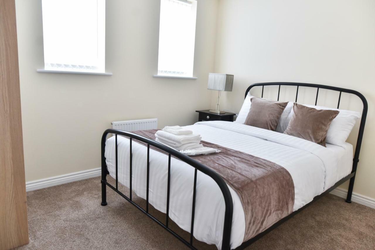 Smartrips Apartments Ковънтри Екстериор снимка