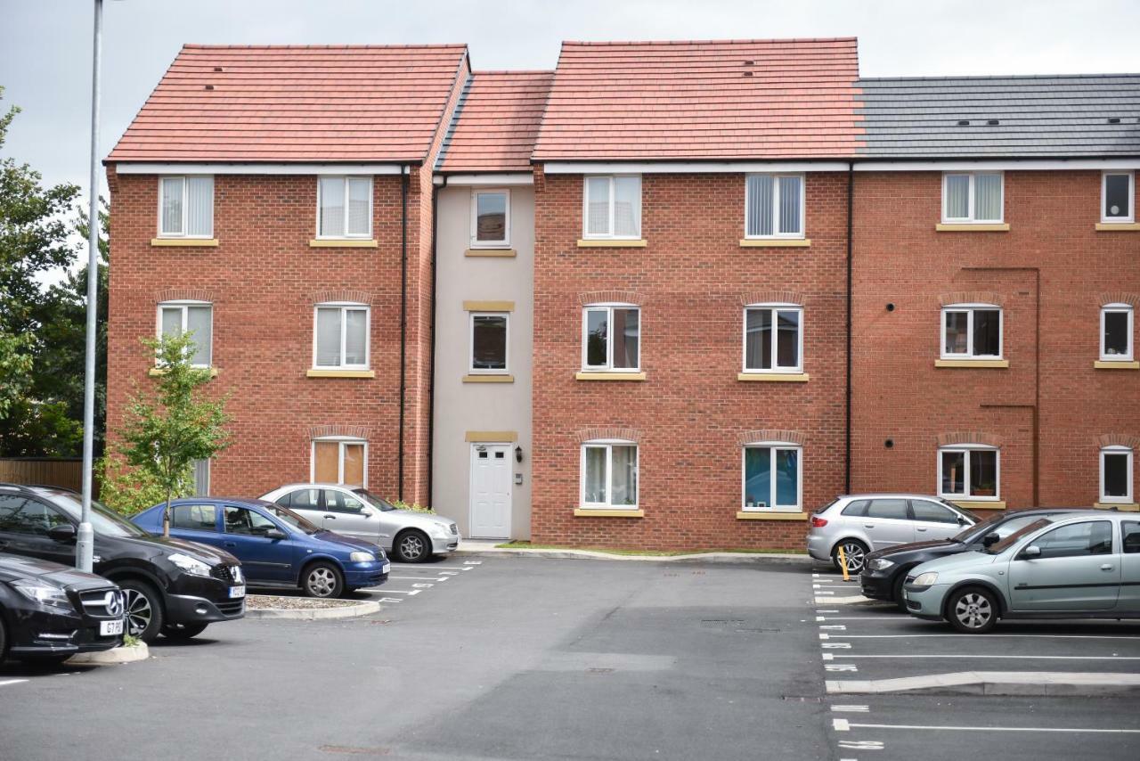 Smartrips Apartments Ковънтри Екстериор снимка