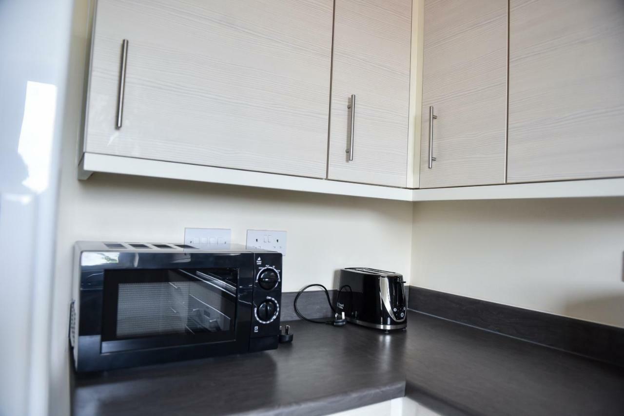 Smartrips Apartments Ковънтри Екстериор снимка
