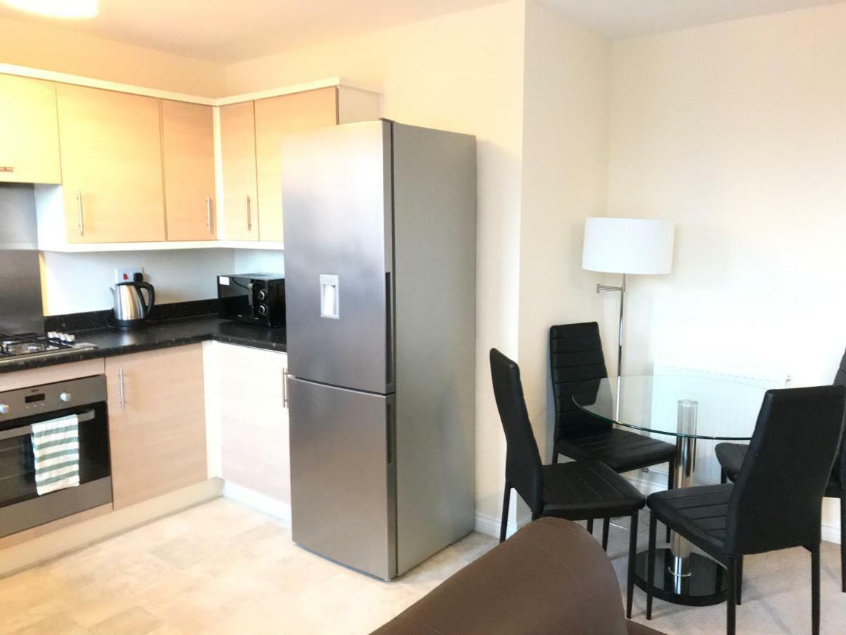 Smartrips Apartments Ковънтри Екстериор снимка
