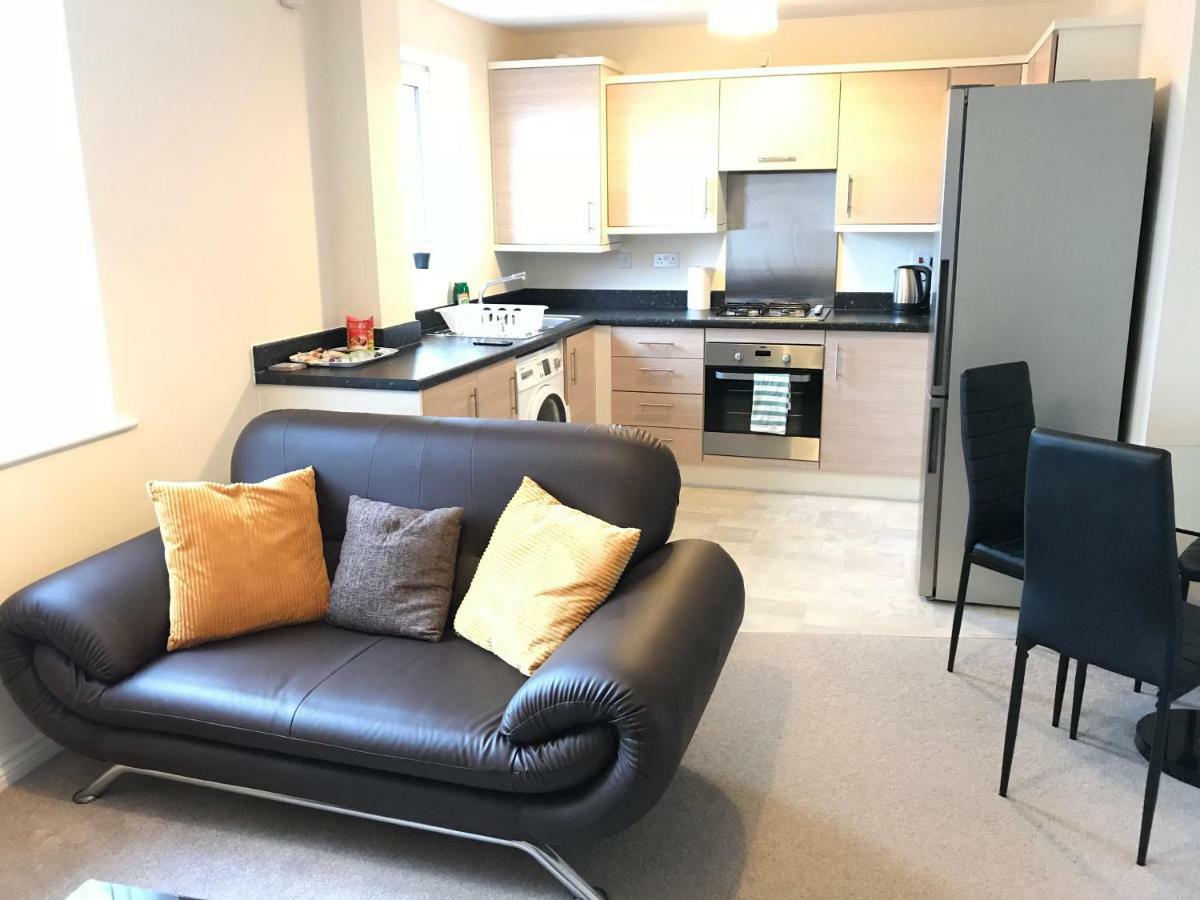 Smartrips Apartments Ковънтри Стая снимка